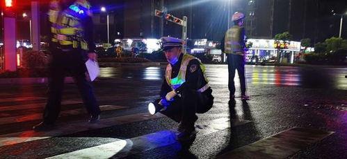 男孩爆料老爸的视频,老爸视频背后的温馨瞬间