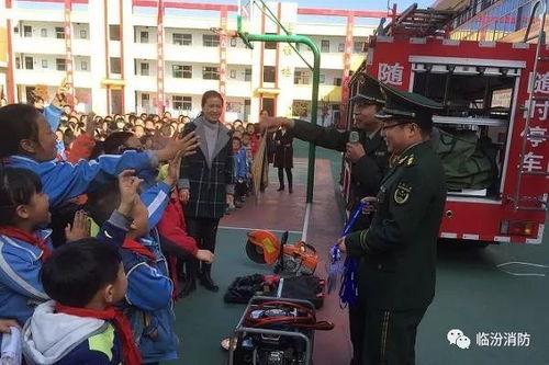 临汾头条炮车爆料案件视频,炮车爆料案件视频引发关注，真相究竟如何？