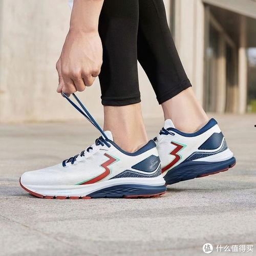 近期跑鞋爆料事件新闻视频,揭秘近期行业热点事件  第2张