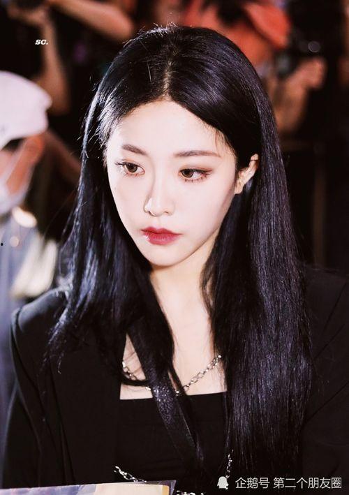 喻言被爆料的视频,揭秘背后真相与争议 第2张 喻言被爆料的视频,揭秘背后真相与争议 第2张