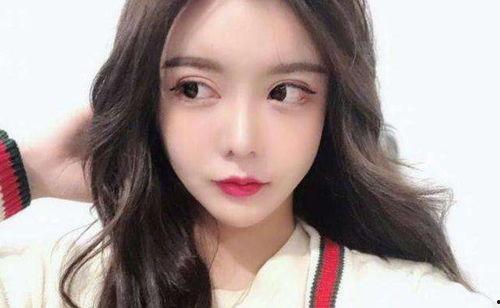 韩安冉爆料网红是谁啊视频,揭秘背后惊人真相  第3张