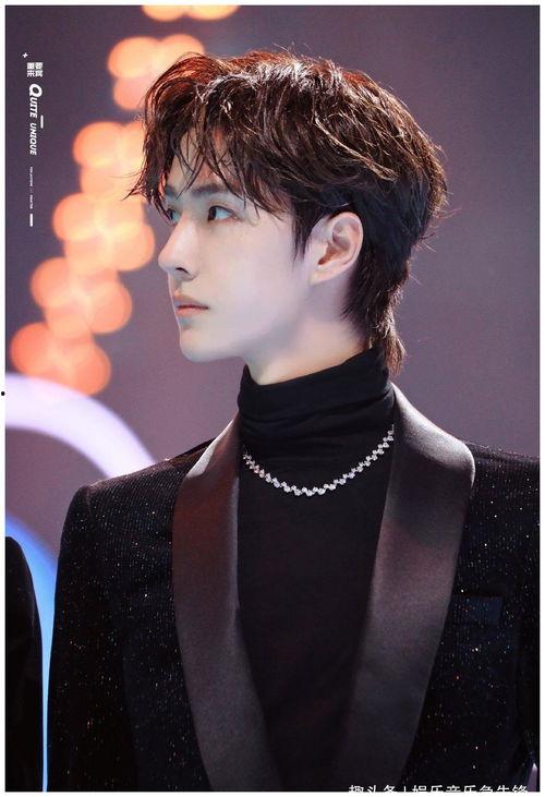 圈内爆料郑爽和王一博,甜蜜互动引粉丝热议