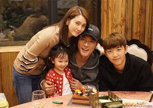 小太阳最新爆料,揭秘娱乐圈不为人知的秘密  第3张